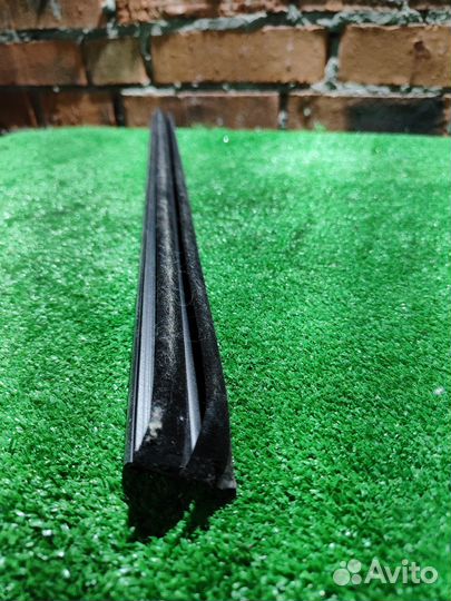 Бархотка стекла заднего Skoda Octavia A5