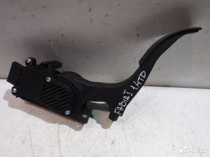Педаль газа Skoda Fabia I