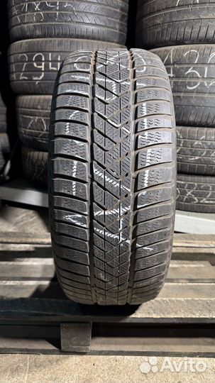 Pirelli Winter Sottozero 3 245/40 R19 98V