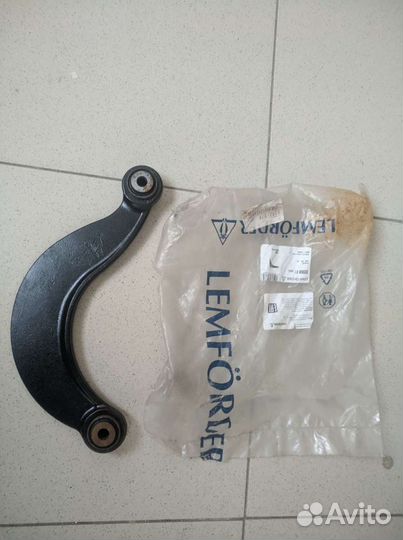 Рычаг (серповидный) Мазда 3 бк,форд фокус 2, форд