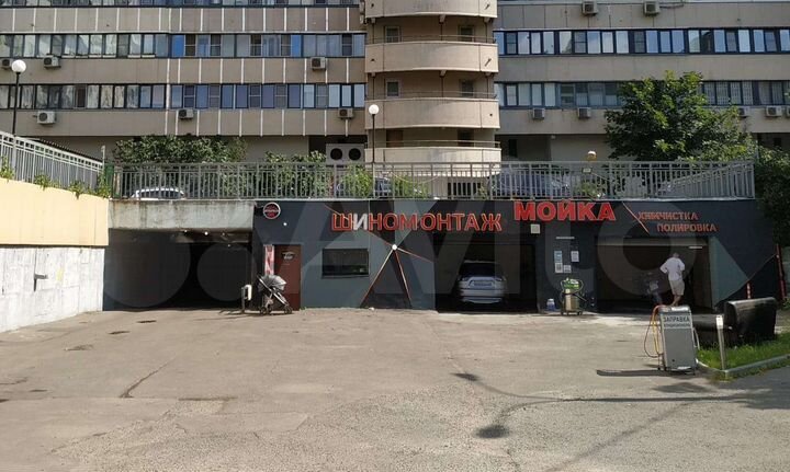 Машиноместо, 10 м²