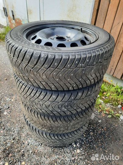 Колеса на Skoda Octavia R16 оригинал зимние