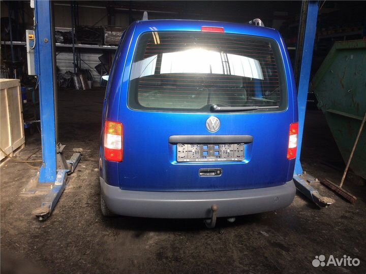 Разбор на запчасти Volkswagen Caddy 2004-2010