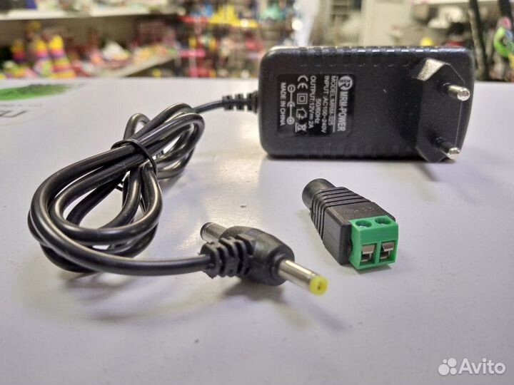 Сетевой блок питания 12V 2A штекер 5,5мм и 3,5мм