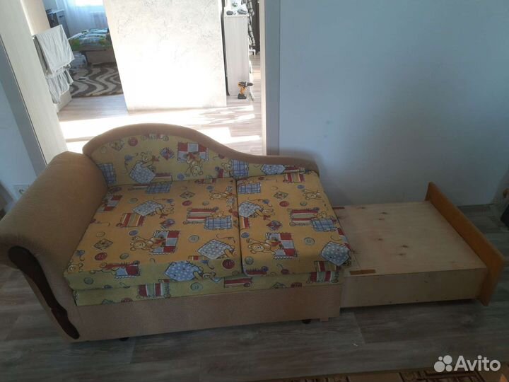Детский диван