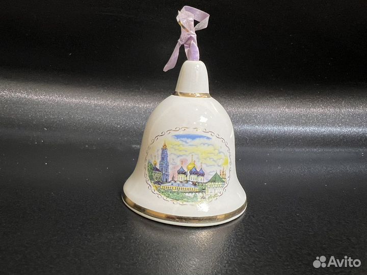 Колокольчик фарфоровый с золотой отводкой
