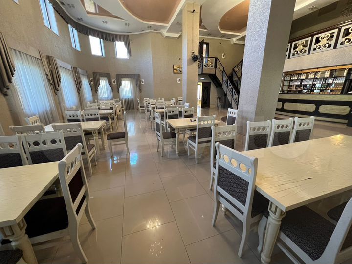 Гостиница, 553 м²