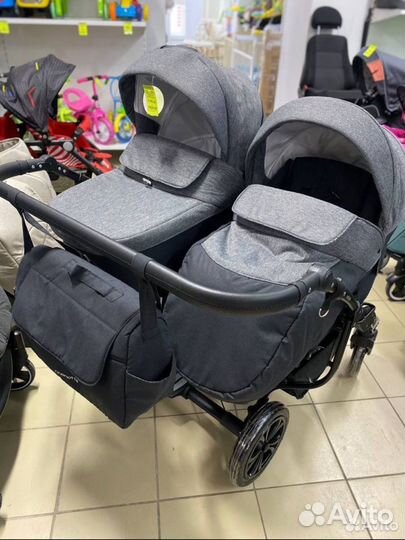 Коляска для двойни