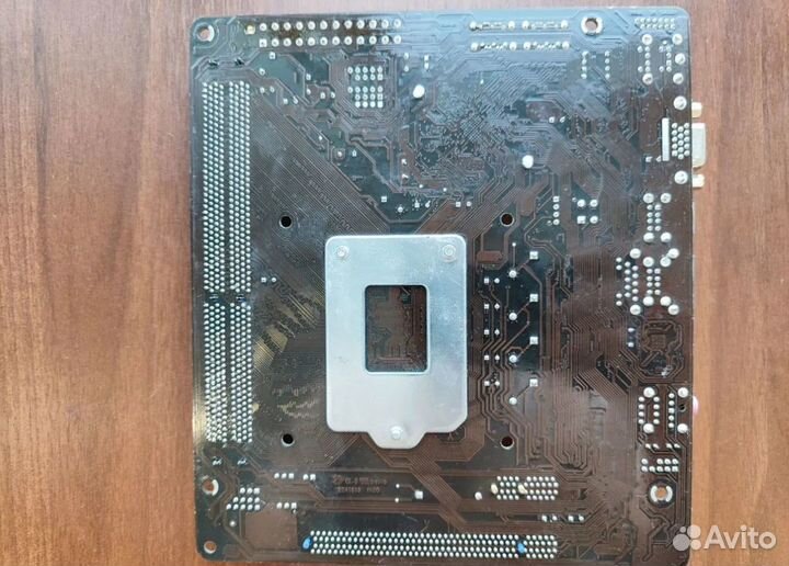 Плата Asrock H61M-VG3 (LGA 1155)