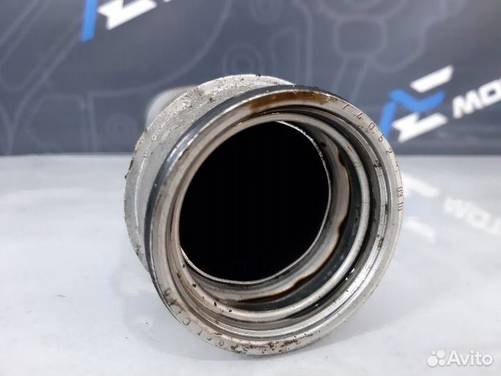 Патрубок интеркулера Volkswagen Passat Variant B6