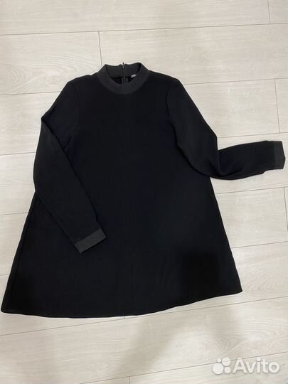 Платье Zara