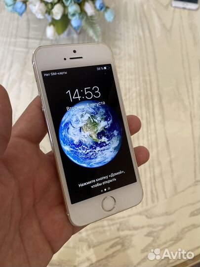 Телефон iPhone 5s