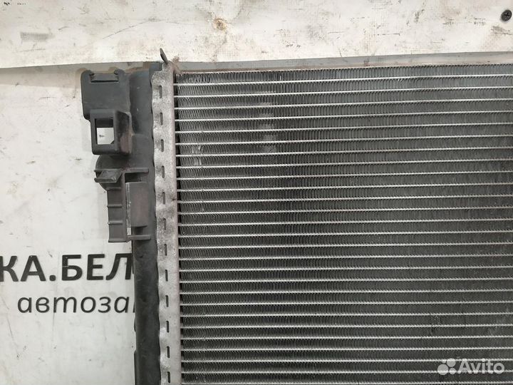 Радиатор основной Renault Laguna 2