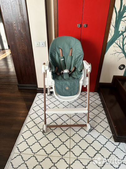 Детский стульчик для кормления happy baby