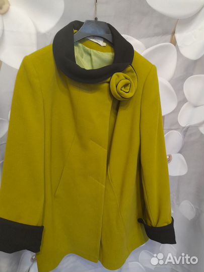 Полупальто женское демисезонное