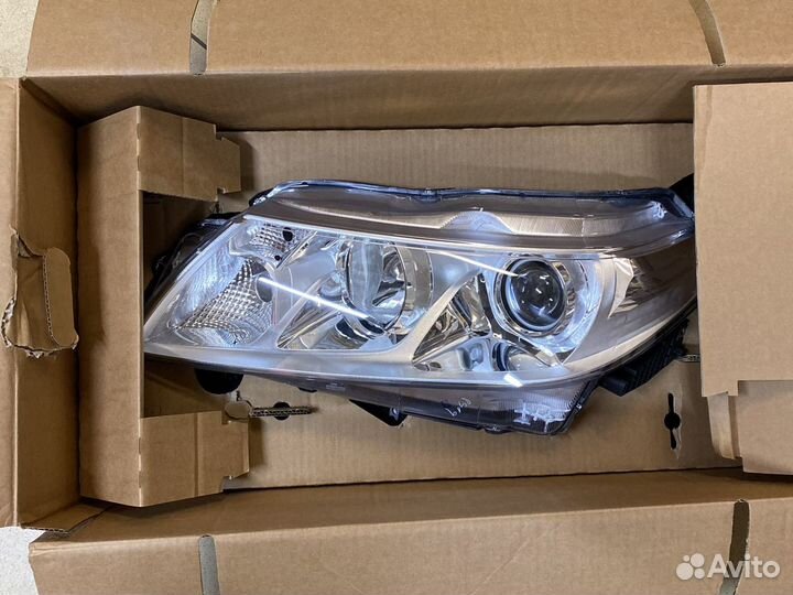 Фара левая suzuki vitara