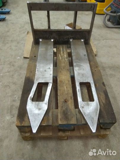 Ремонт и правка гнутых вил электроштабелеров