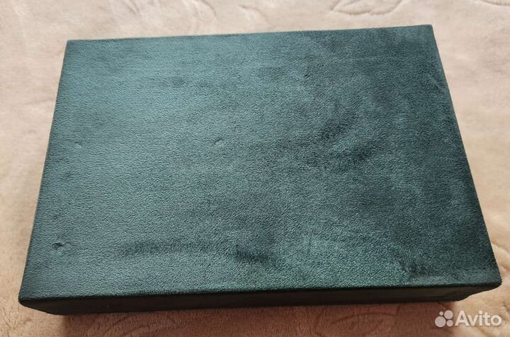 Шкатулка для ювелирных украшений