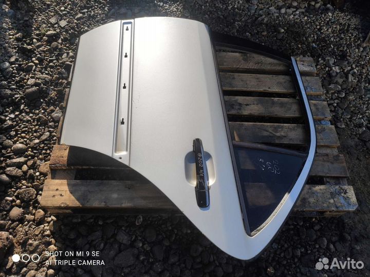 Дверь задняя левая Mercedes W202