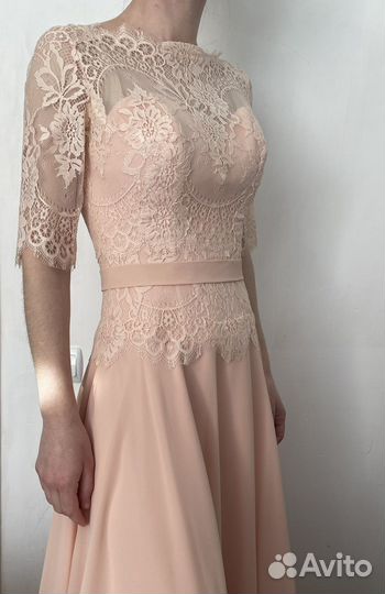 Платье вечернее