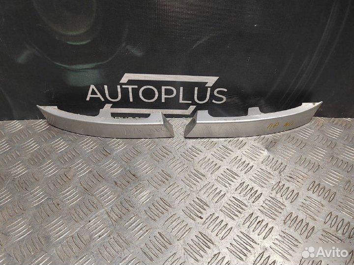 Накладка под фонарь задняя Nissan Almera N16 1.5