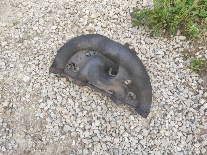 Коллектор выпускной Volkswagen Passat B5 1.6