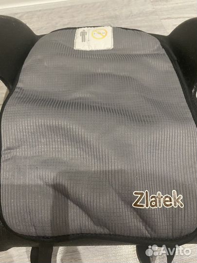 Детское кресло бустер