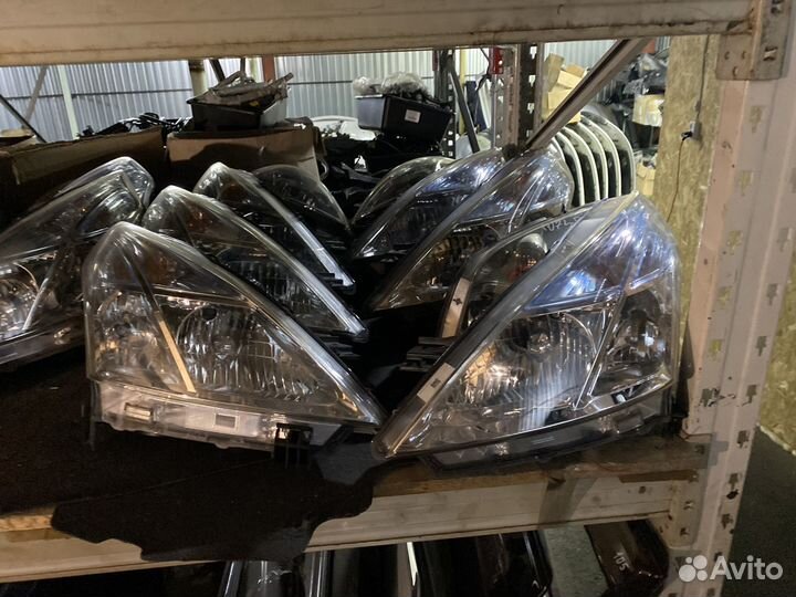 Фара Nissan Teana J32