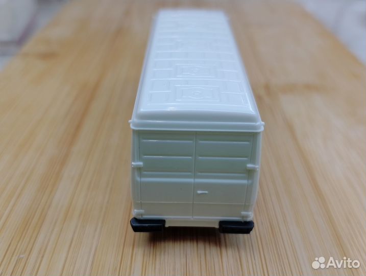 Mercedes Benz 609D (1986-1996)