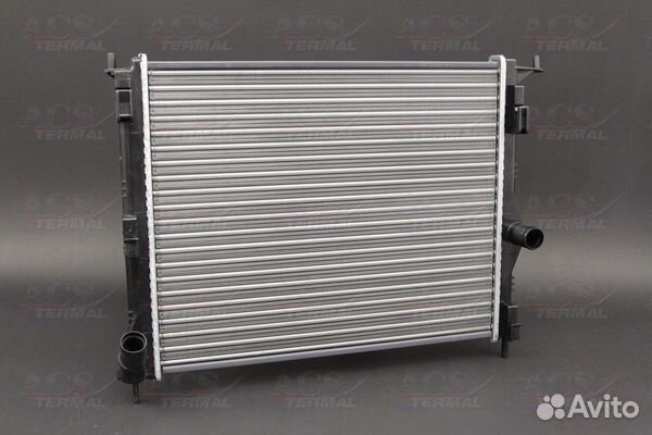 Радиатор охлаждения Рено Сандеро 08-12 M -AC