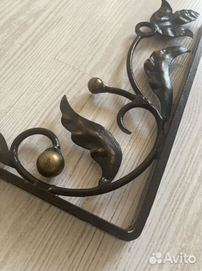 Кронштейн металлический