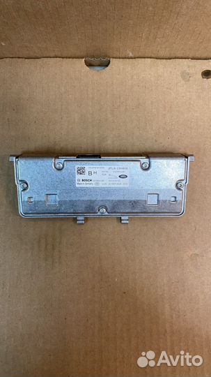 Камера на лобовое стекло Land Rover Discovery 5