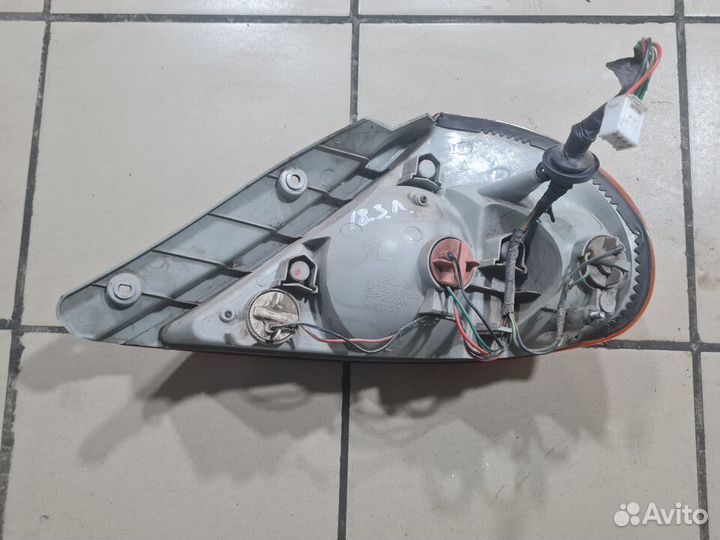 Задний фонарь KIA spectra