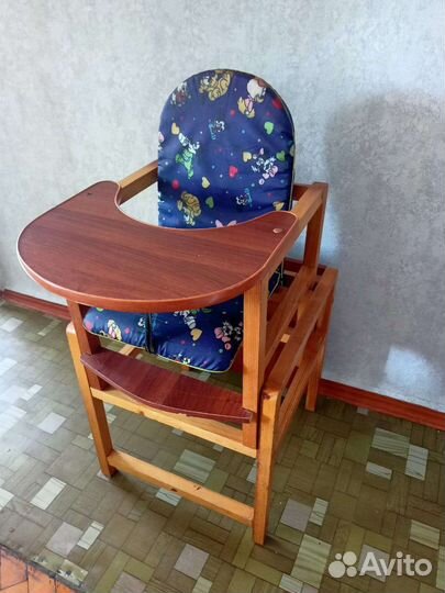 Стульчик для кормления