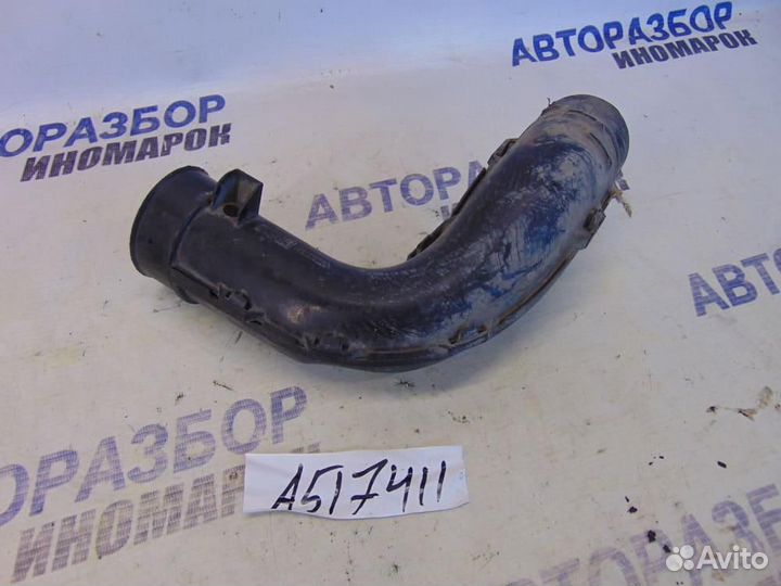 Воздуховод для Nissan Tiida 1 2004-2014г