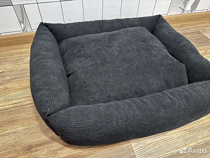 Лежанка для собак и кошек