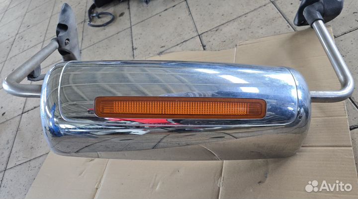 Зеркало international prostar правое с повторителем, хром б/у 20256