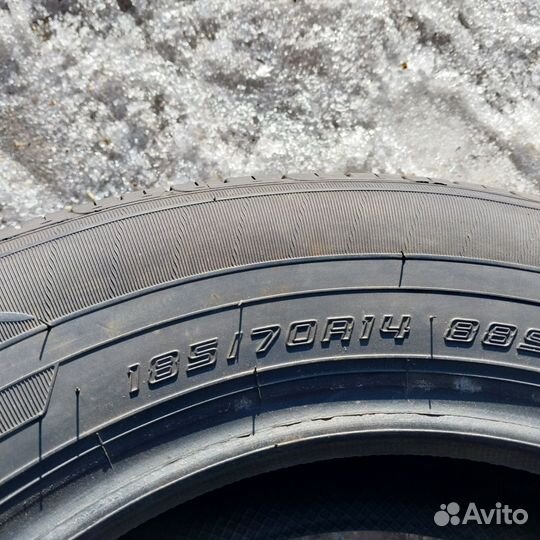 Dunlop Enasave Van01 185/70 R14