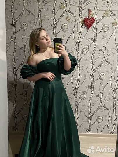 Вечернее платье