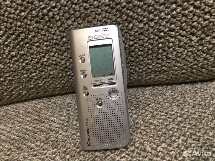Цифровой диктофон Sony Icd-B7