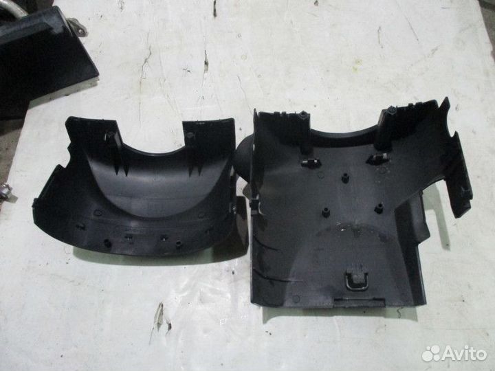 Кожух рулевой колонки Citroen C4 LC TU5JP4 2011