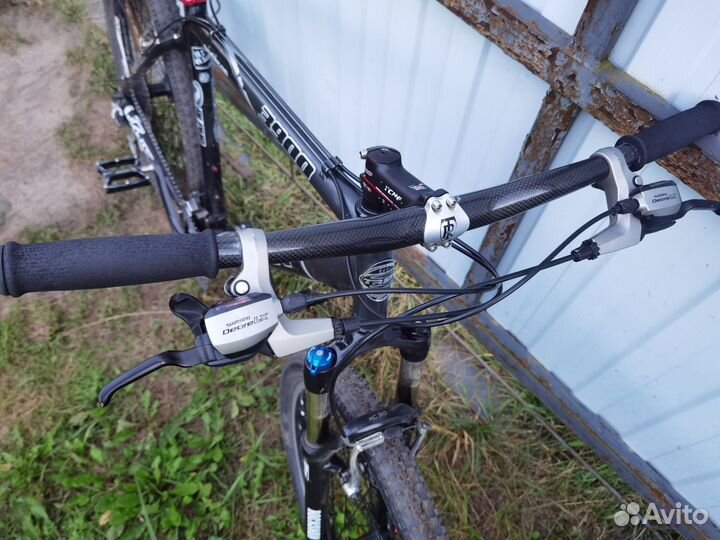 Trek 3900