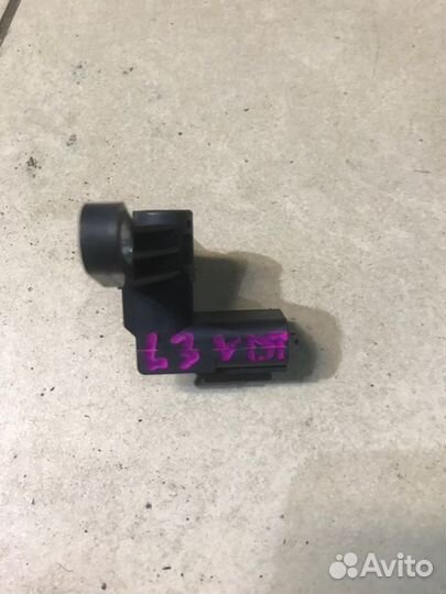 Датчик положения коленвала Mazda MPV