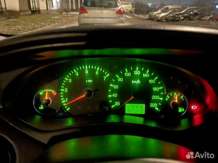 Ford Focus 1.8 МТ, 2003, 309 000 км
