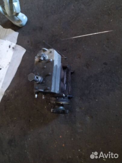 Компрессор пневмоподвески DAF XF 105 2008