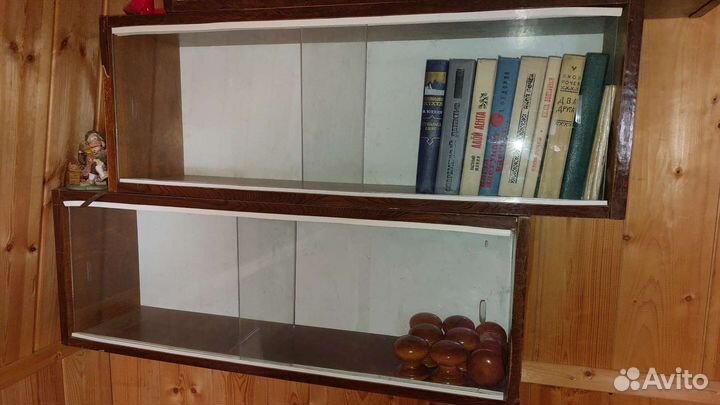 Книжные полки со стеклом СССР