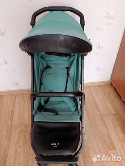 Коляска прогулочная