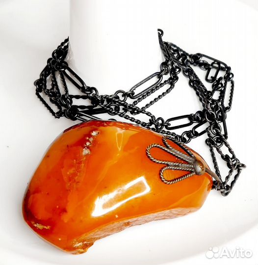 Янтарный кулон на цепочке СССР