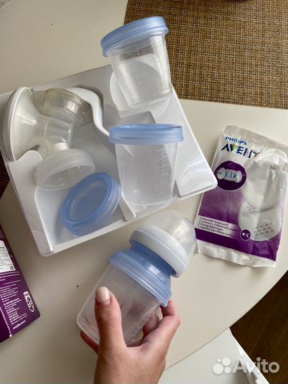 Молокоотсос avent ручной,с бутылочкой, новый, natu