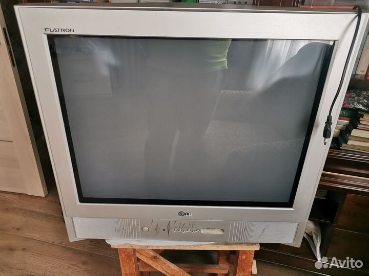 Телевизор LG rt-29fb30vx